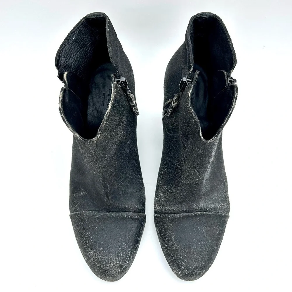 Rag & Bone Margot Black Crackled Leather Block Heel Ankle Boots Size 40 / 10